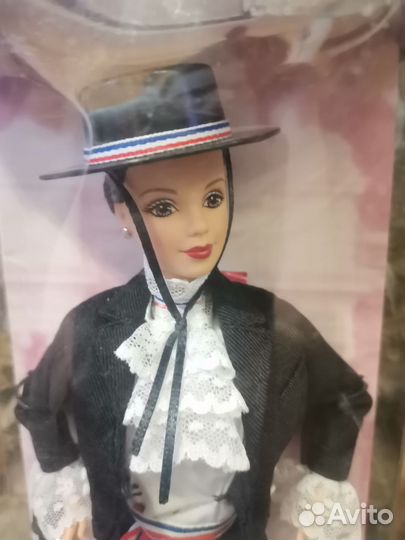 Кукла барби