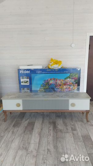 Тумба под телевизор