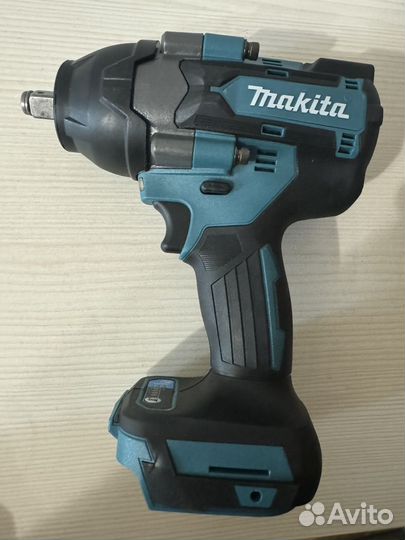 Гайковерт аккумуляторный 800нм makita