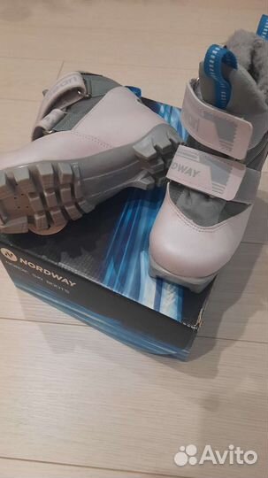 Лыжные ботинки детские