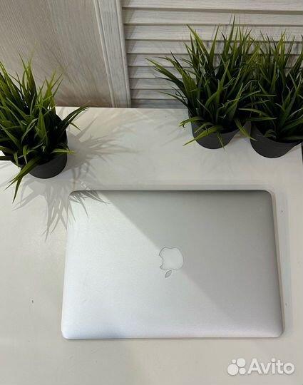 Apple MacBook Air 13 - 2017, Core i5, , Silver, 8