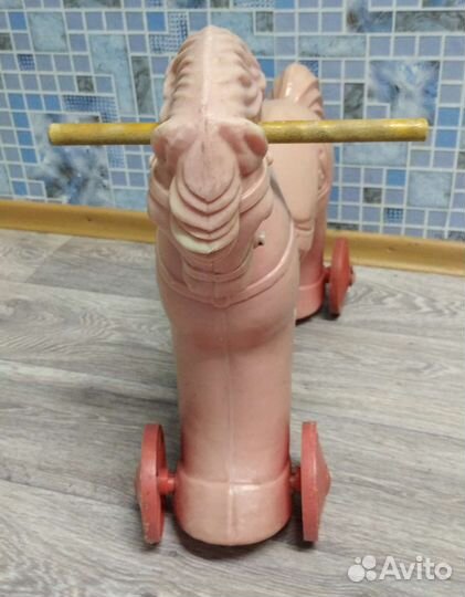 Лошадка каталка СССР