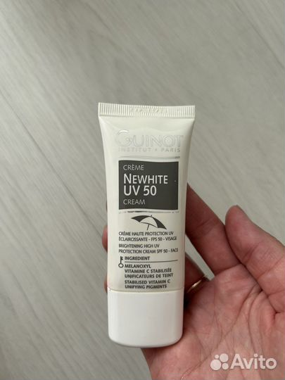 Guinot Осветляющий тонирующий крем spf 50