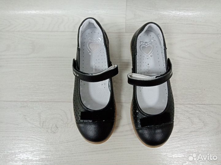 Новые школьные туфли тотто размеры 31,36 натурал.к