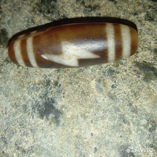 Старая Бусина Дзи Мистический узел и молния