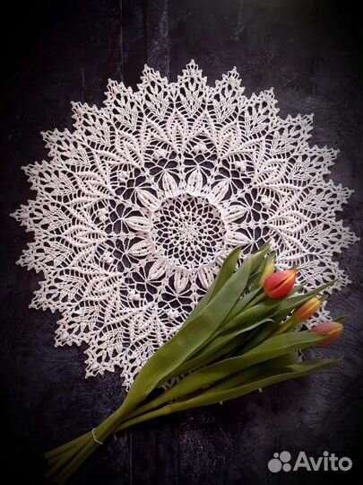 Салфетка кружевная интерьерная