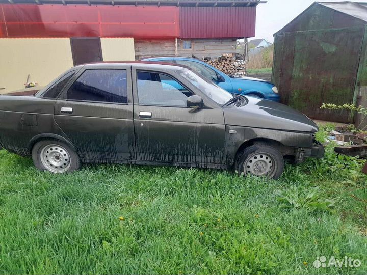 ВАЗ 2110 1.5 МТ, 2004, битый, 150 000 км