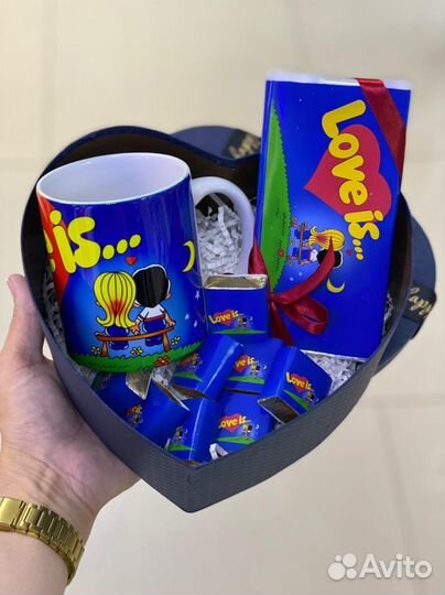 Подарок на день рождения девушке