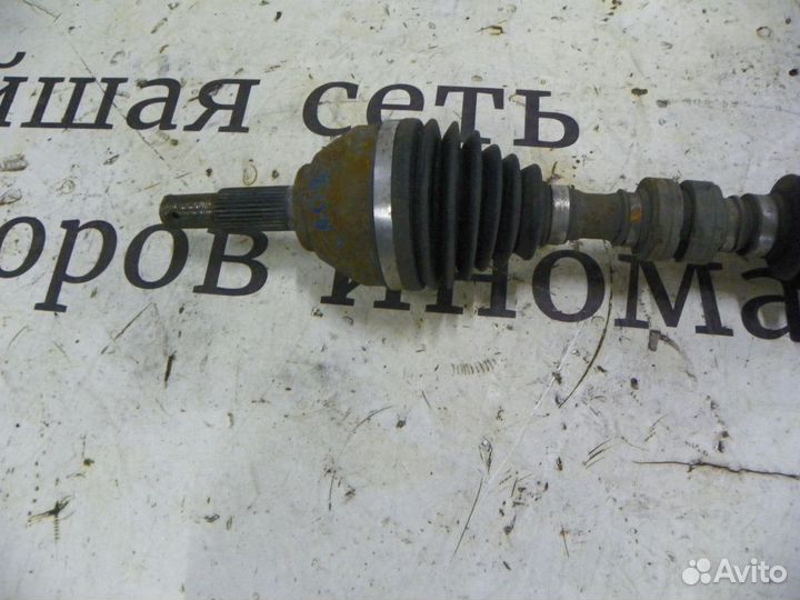 Полуось передняя левая Nissan X-Trail