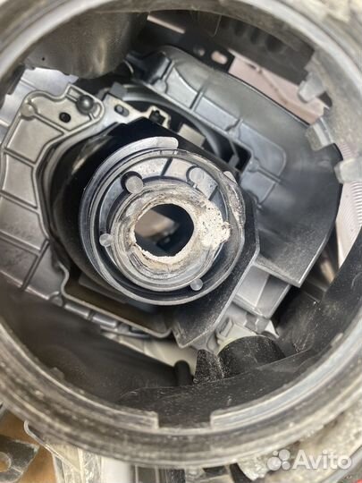 Левая передняя фара Mitsubishi ASX