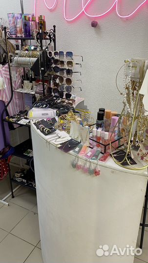 Шоурум женской одежды в центре города