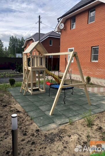 Детская спортивная площадка уличная