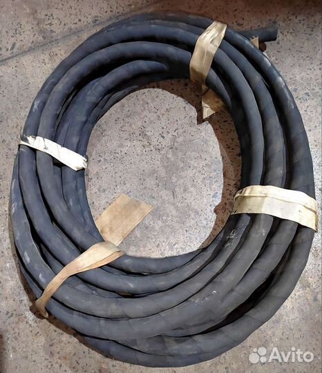 Резиновый армированный шланг