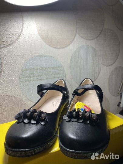 Туфли для девочки