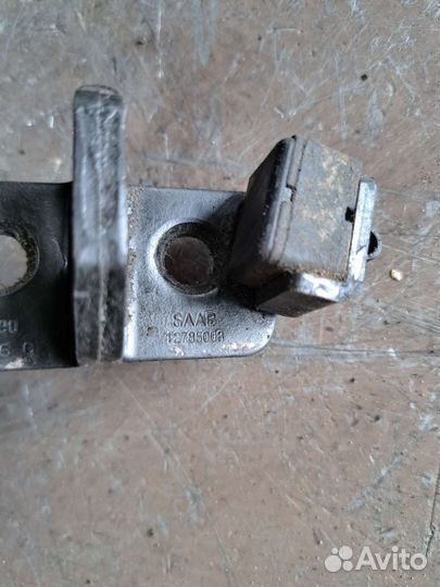 Ответная часть замка багажника Cadillac bls