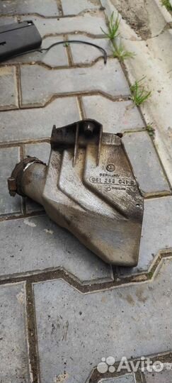 Тепловой экран выпускного коллектора Гольф 3,Венто