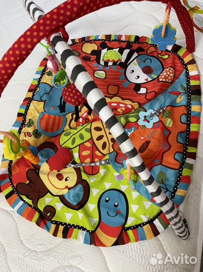 Развивающий коврик Жирафики + 2 Fisher Price