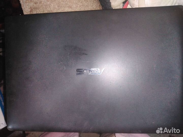 Ноутбук asus X553M