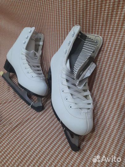 Коньки фигурные
