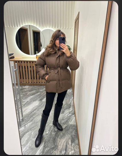 Пуховик зимний женский