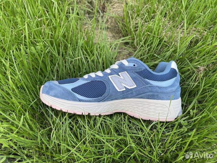 New Balance 2002r кроссовки