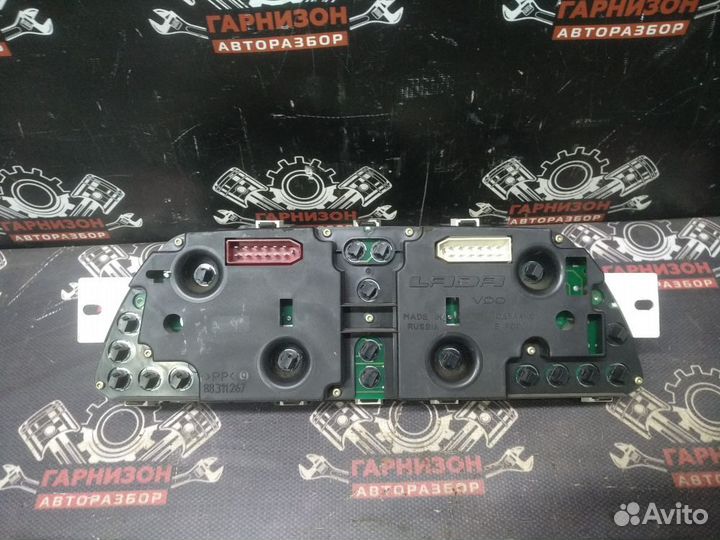 Щиток панель комбинация приборов ваз 2110 2112