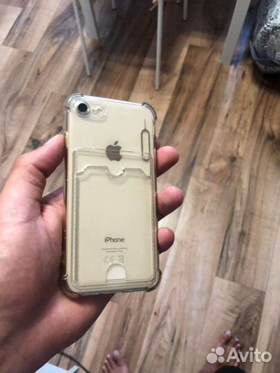 iPhone 8