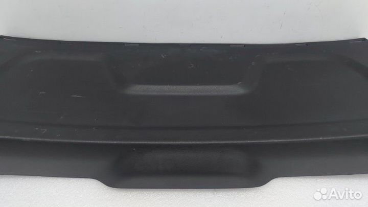 Обшивка двери багажника Mercedes-Benz Gle W167