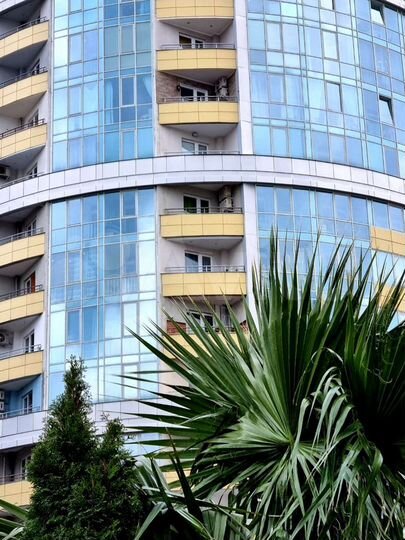 2-к. квартира, 52 м², 11/18 эт.