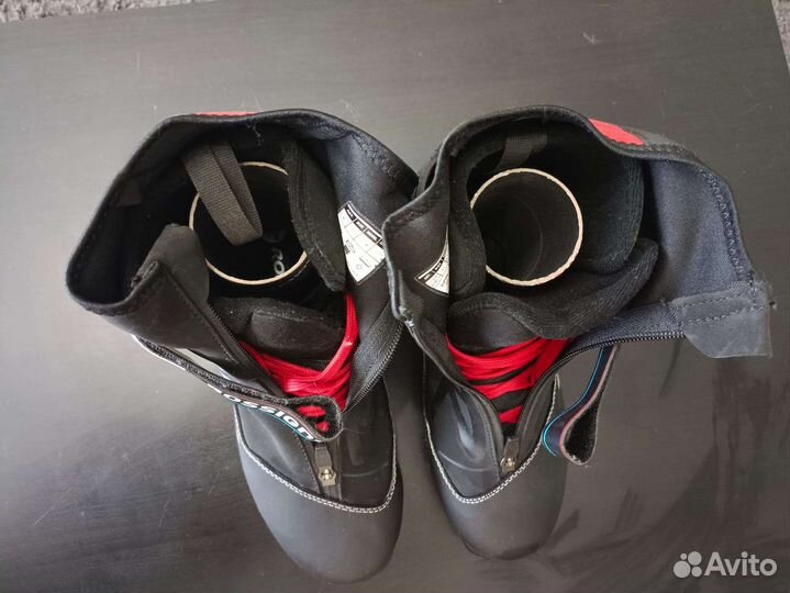 Лыжные ботинки rossignol