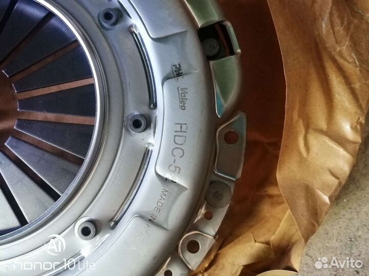 Сцеплениеd4BF