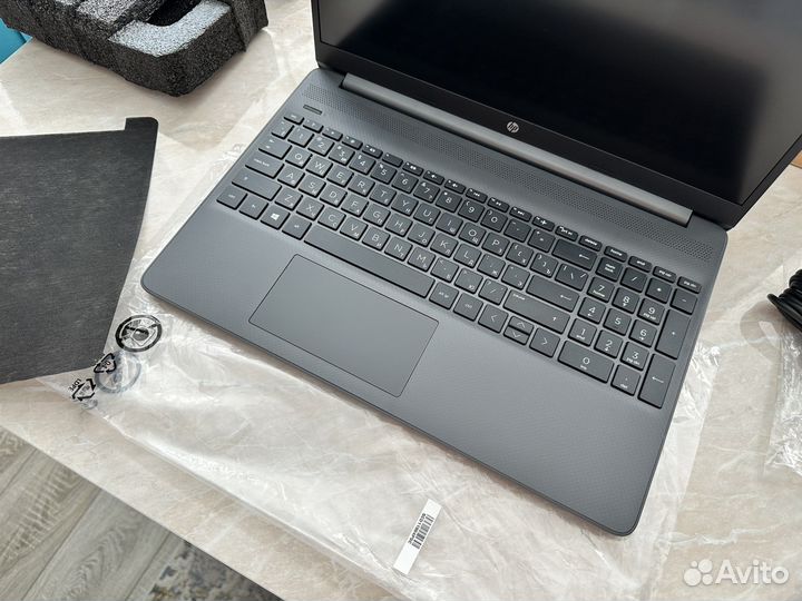 Новый ноутбук Hp 15S ips FullHD 8Gb 256Gb 3020