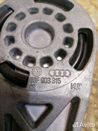 Натяжитель ремня Volkswagen Passat B6 2.0T BWA