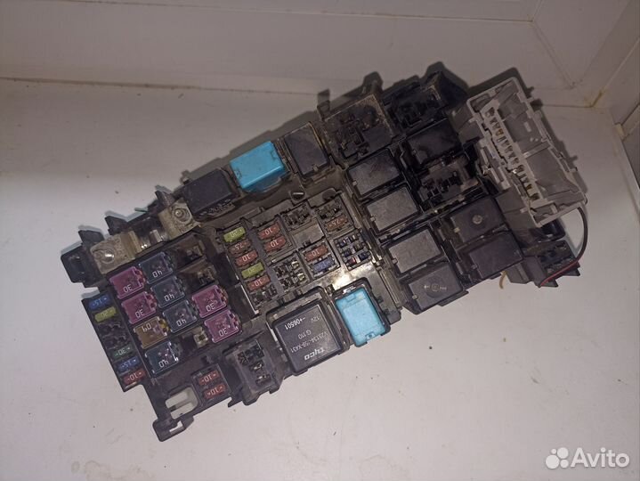 Блок предохранителей на мазду 6 GG 2007