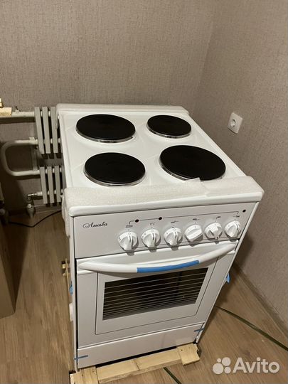 Плита электрическая новая