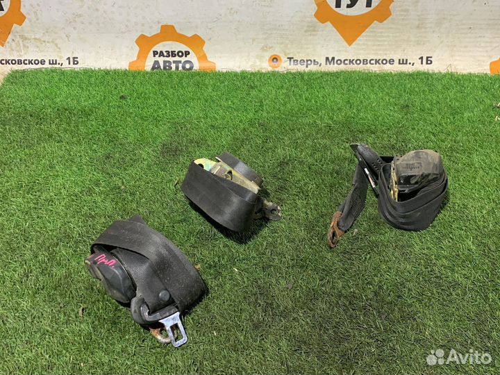 Ремни безопастности Volkswagen Passat B3