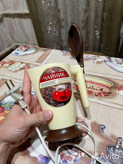 Чайник электрический 0,5