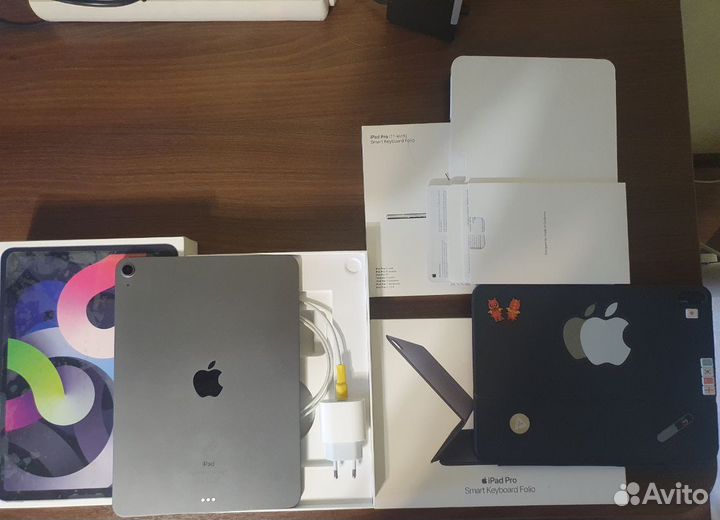 iPad Air 2020 Wi-Fi 64 гб серый