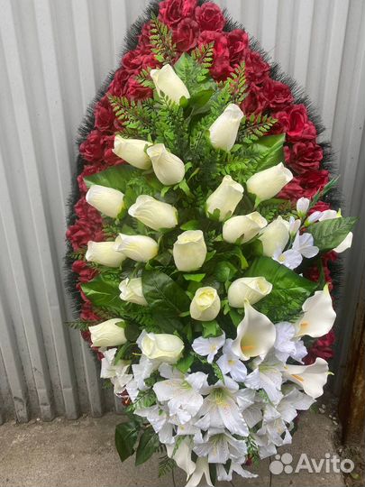 Венки и ленты