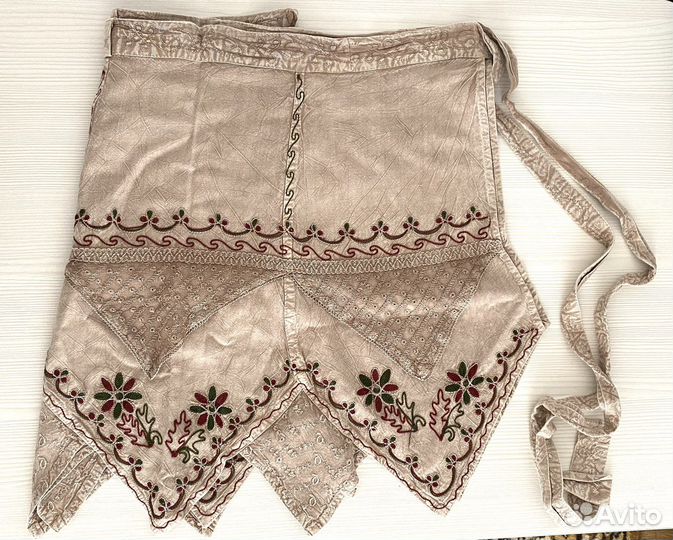 Женские вещи 42-44 размера