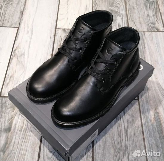 Ботинки Ecco 42р. Новые