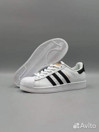 Кроссовки Adidas Superstar