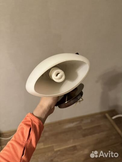 Настенный светильник бра