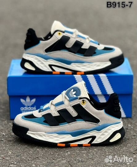 Кроссовки женские 38