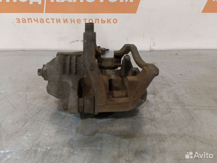 Суппорт зад. прав. Chevrolet TrailBlazer 2003