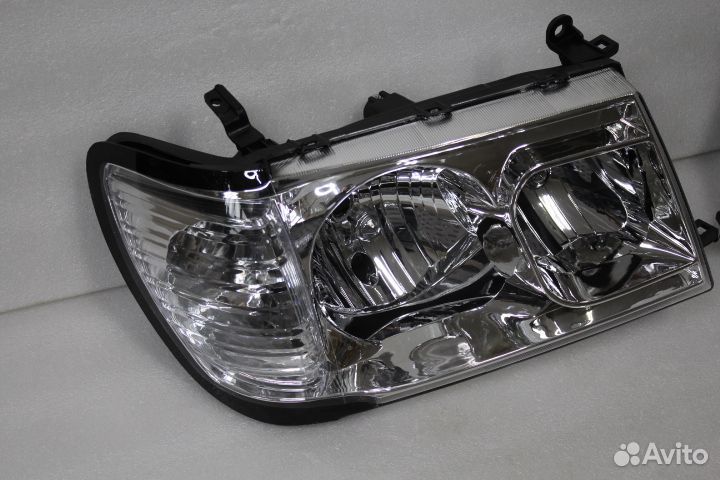 Land Cruiser 100 1997-2005 Фары стиль 2007 C4NB1