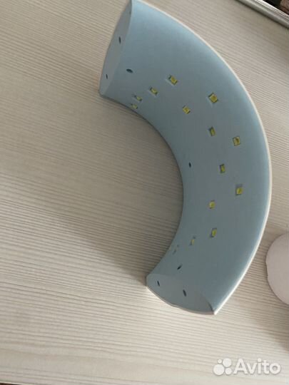 Лампа для ногтей