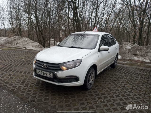 Инструктор по вождению