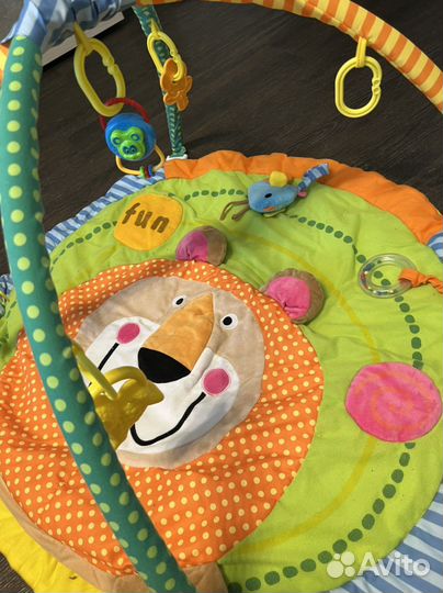 Развивающий коврик