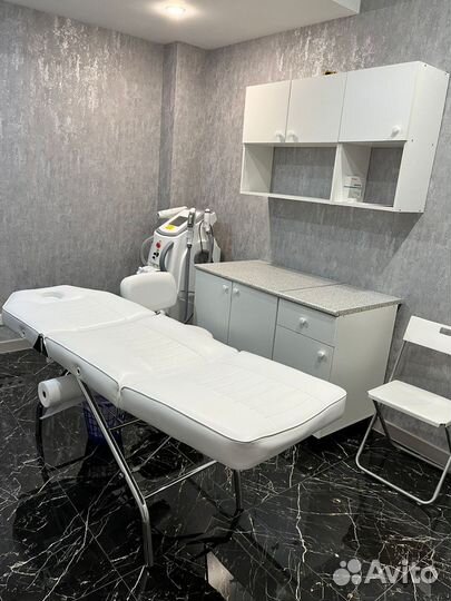 Массаж (прием ведётся в салоне)